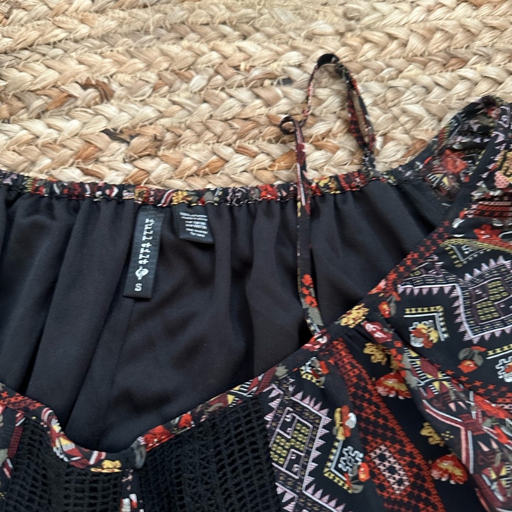 PATTERNED COLD SHOULDER MINI DRESS - Picture 3 of 6